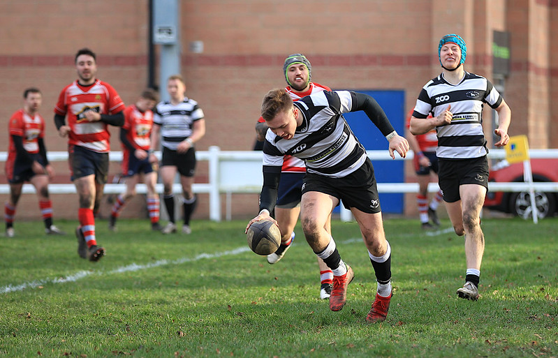 Tom Rob try