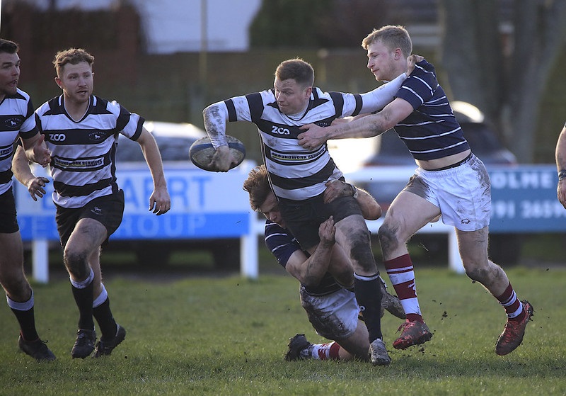 Smith out the tackle