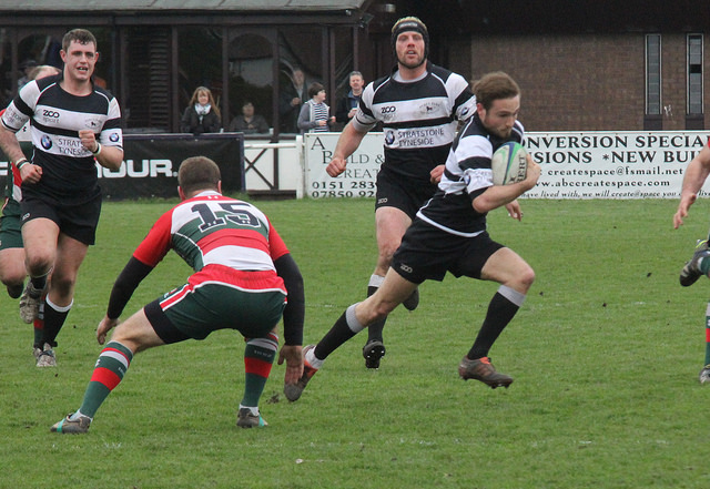 George Lewis opens up the Loo defence